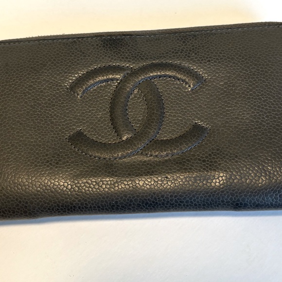 [Chanel] Luxury Long Wallet Caviar Skin Grained Calf Black w/ Silver Hardware - Picture 3 of 14